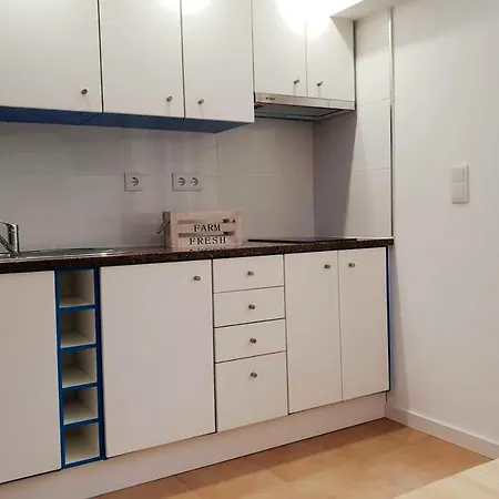 With One Bedroom In Santa Cruz With Furnished Garden And Wifi 200 M From The Beach